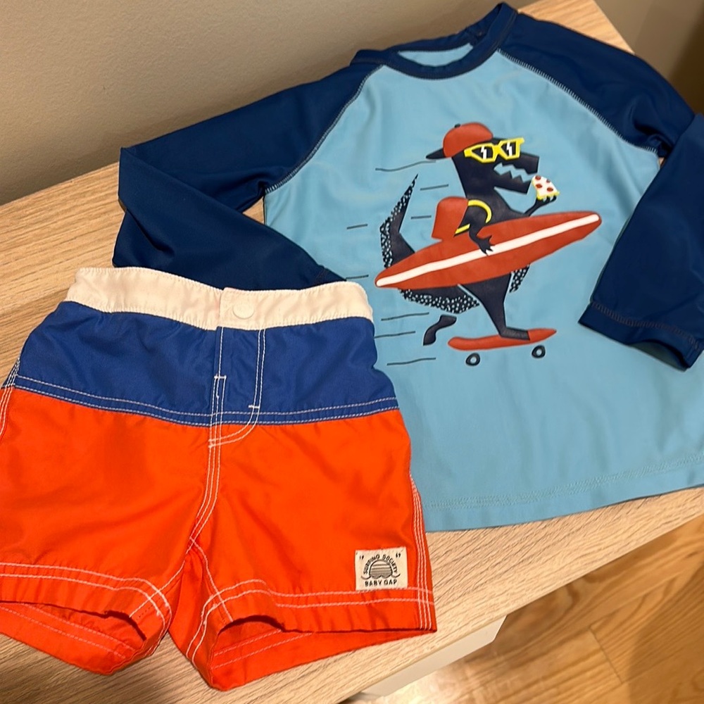 Baby Gap boy bathing suit set Size 2-3 Years Old
